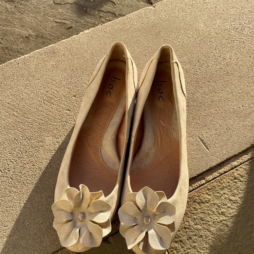 B.O.C. Ballet flats, cream color. Women’s size 9.5